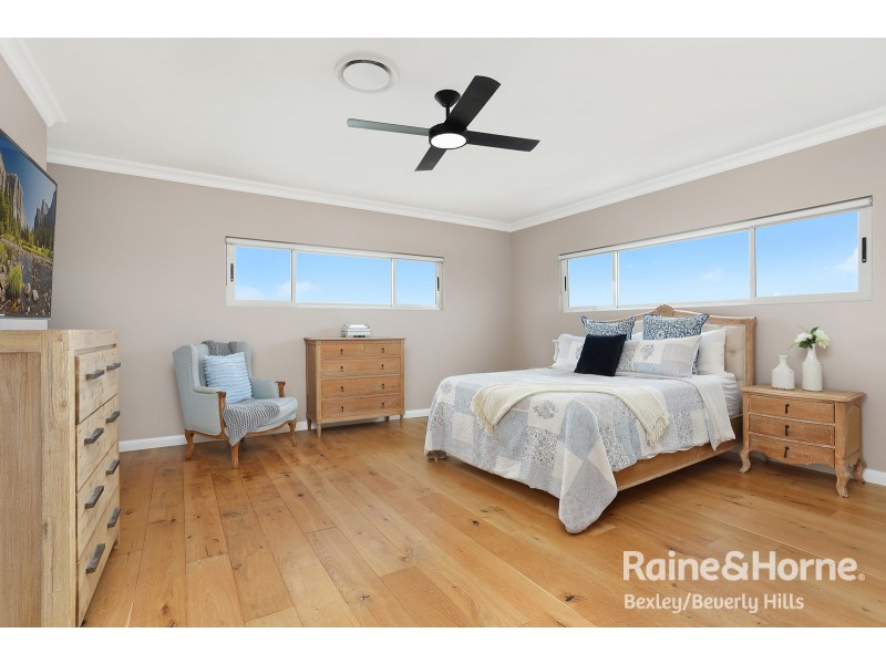 10 Wolli Street, Kingsgrove NSW 2208