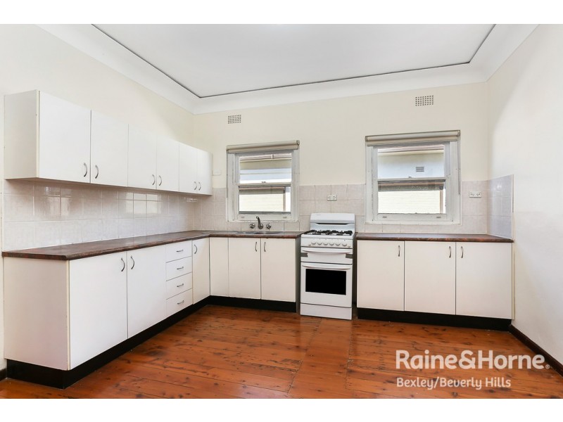 29 Carrington Street, Bexley NSW 2207