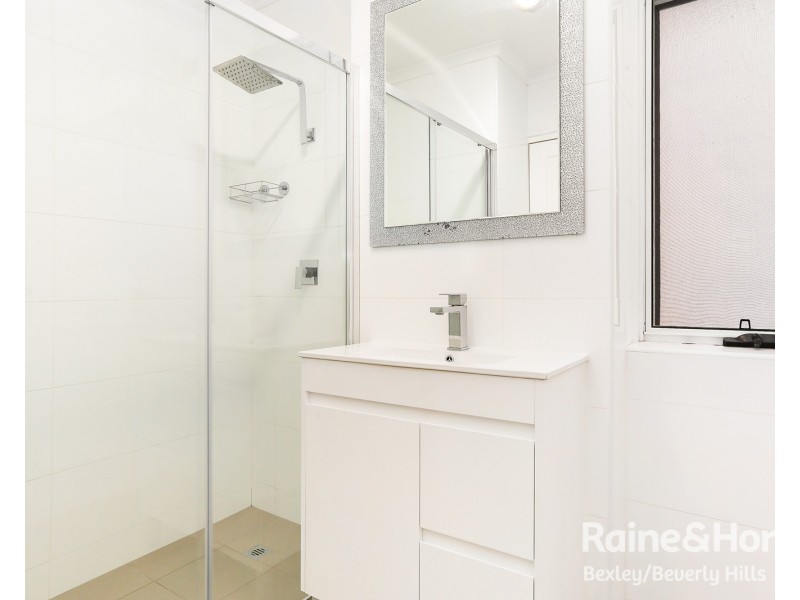 2/30 President Avenue, Kogarah NSW 2217