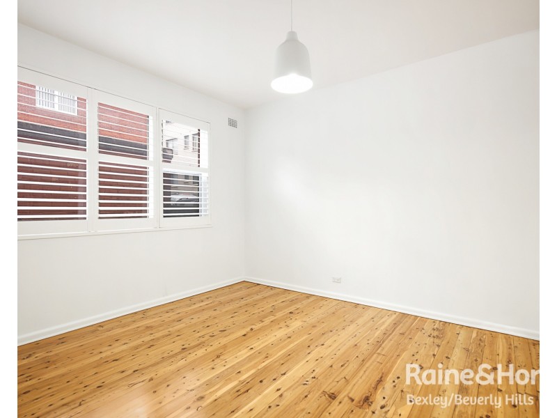 4/147 The Grand Parade, Monterey NSW 2217