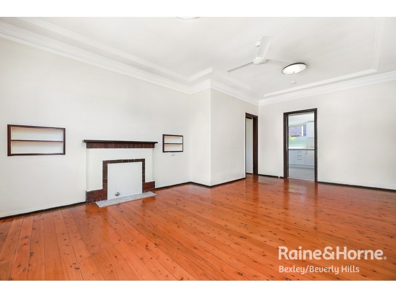 43 Glenview Avenue, Earlwood NSW 2206