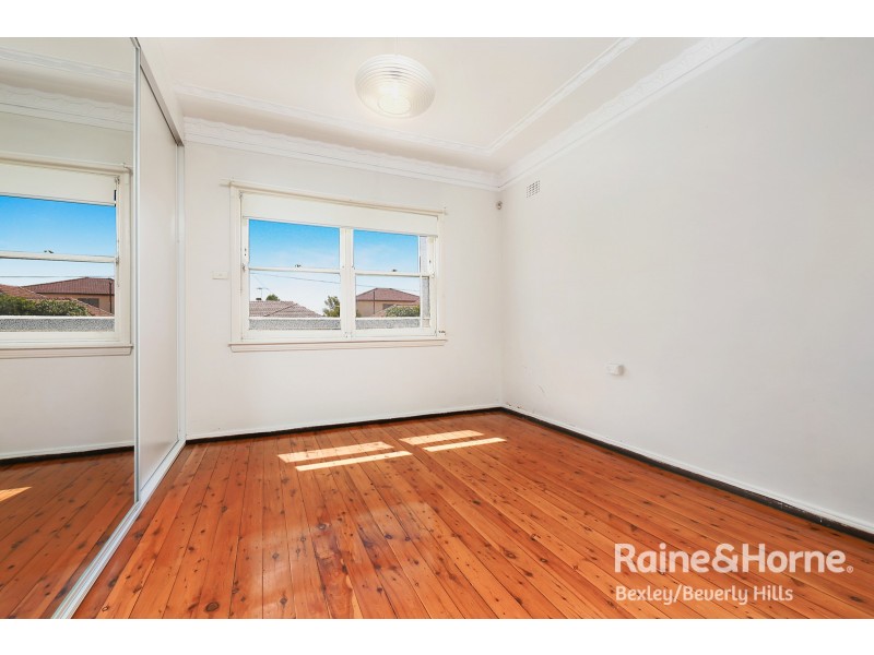 43 Glenview Avenue, Earlwood NSW 2206