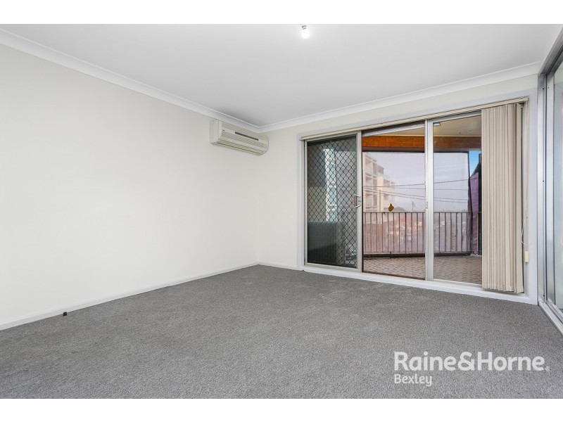 1/329 Forest Road, Bexley NSW 2207