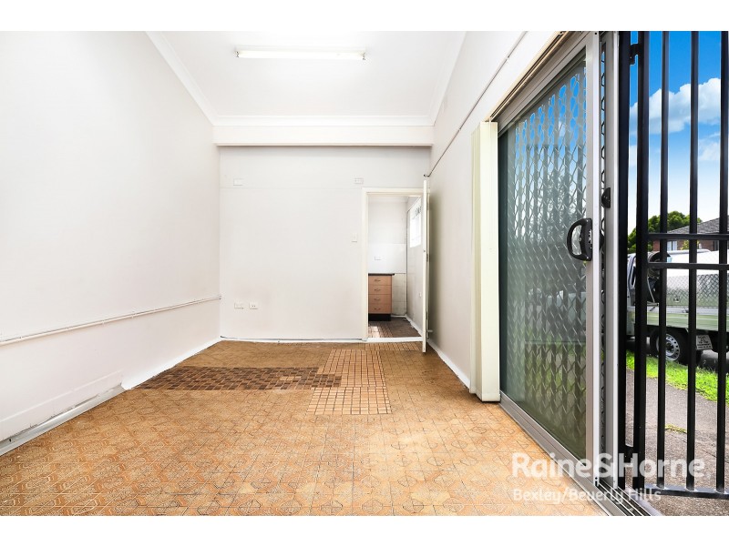 945b Canterbury Road, Lakemba NSW 2195