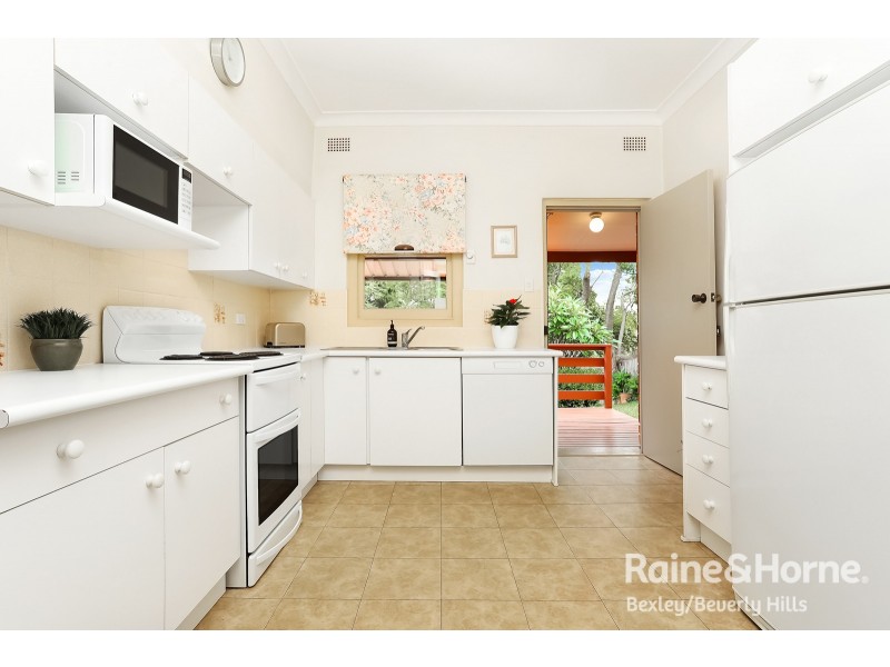 17 Stotts Avenue, Bardwell Park NSW 2207