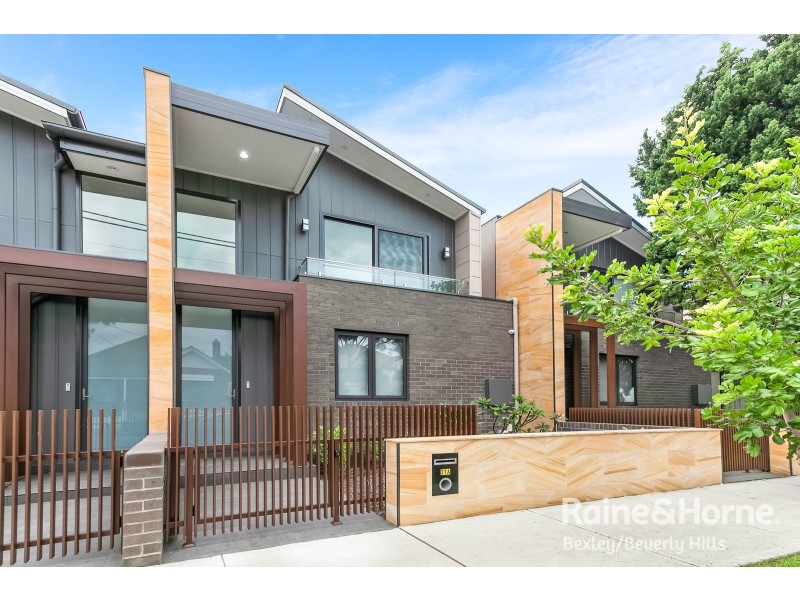 27A Warren Road, Marrickville NSW 2204
