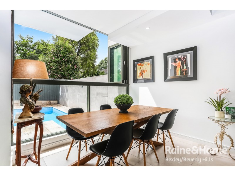 2c Carbethon Crescent, Beverly Hills NSW 2209