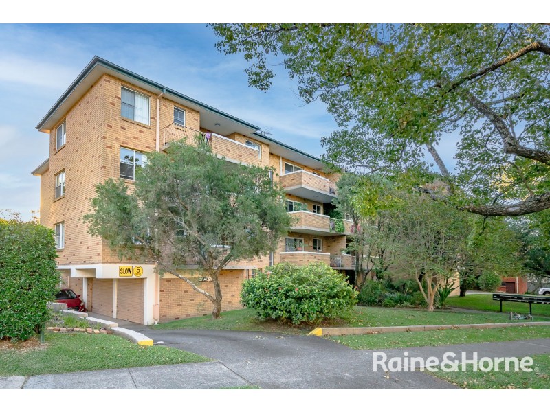 2/11-15 Kiora Road, Miranda NSW 2228