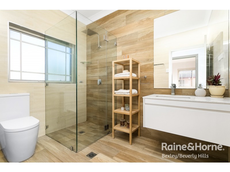 1/25-27 Bower Street, Roselands NSW 2196