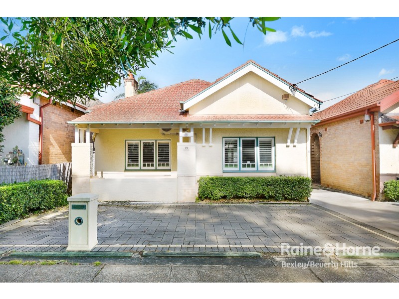19 Bayview Street, Bexley NSW 2207