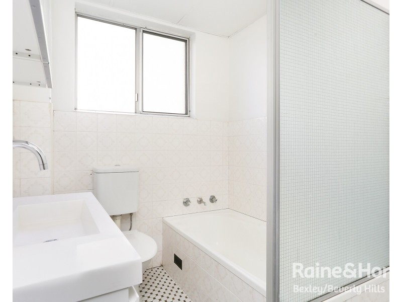 8/340 Illawarra Road, Marrickville NSW 2204