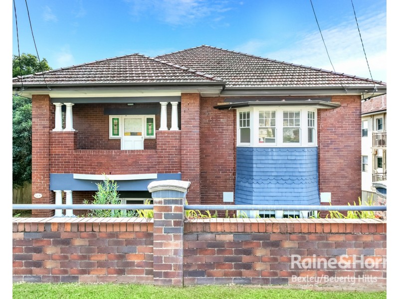 2/64 Cronulla Street, Carlton NSW 2218