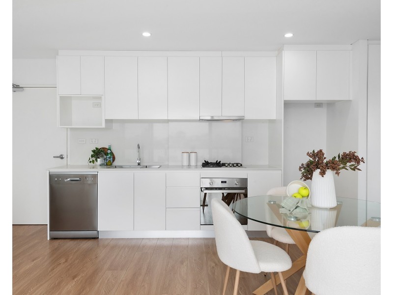 305/2a Cooks Ave, Canterbury NSW 2193