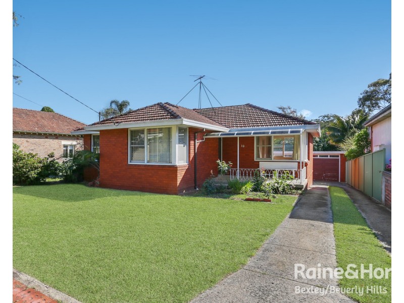 10 Vaughan Street, Blakehurst NSW 2221