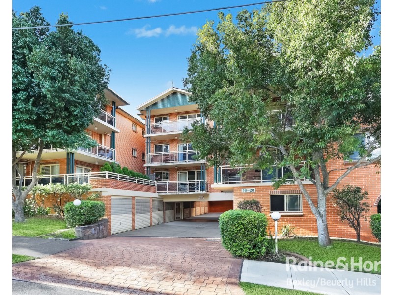 2/16-20 Winchester Street, Carlton NSW 2218