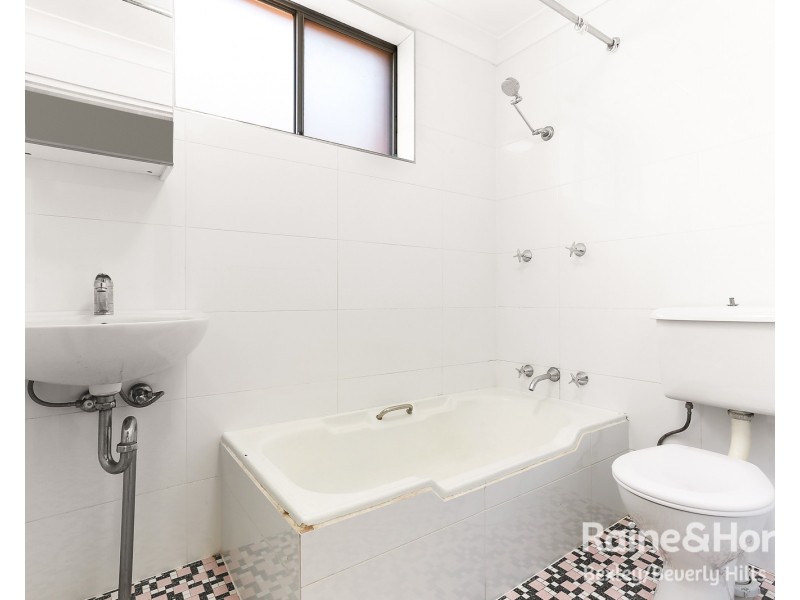 4/39 Augusta Street, Punchbowl NSW 2196