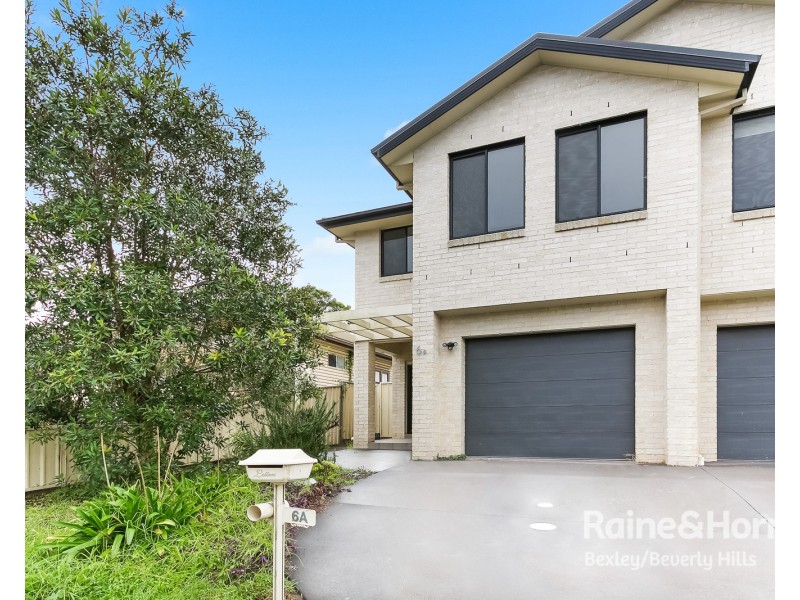 6a Mavis Avenue, Peakhurst NSW 2210