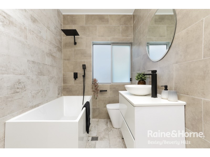 58 Bonds Road, Roselands NSW 2196