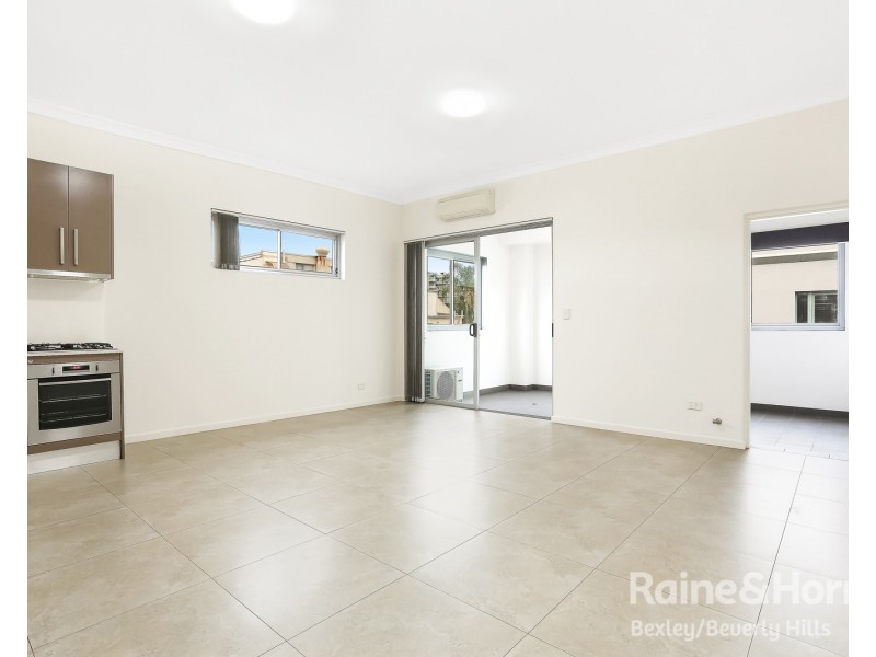 2/14 Walz Street, Rockdale NSW 2216