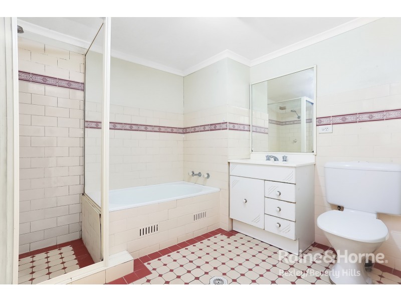 2/13-17 Hampden Street, Beverly Hills NSW 2209