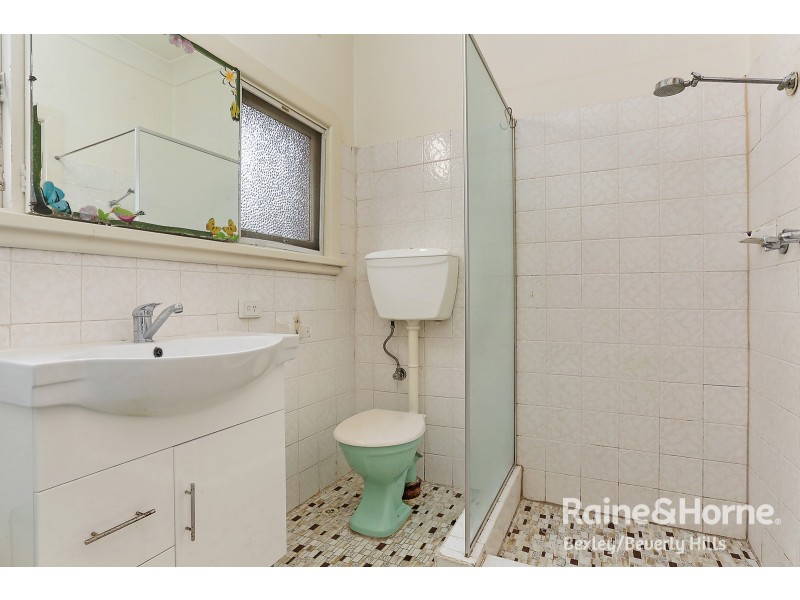 26 Stuart Street, Blakehurst NSW 2221