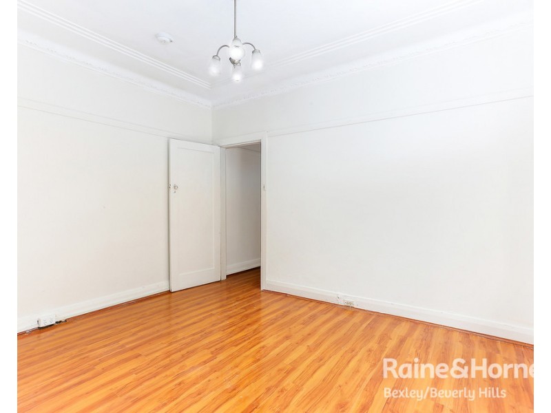 1/253 Kingsgrove Road, Kingsgrove NSW 2208