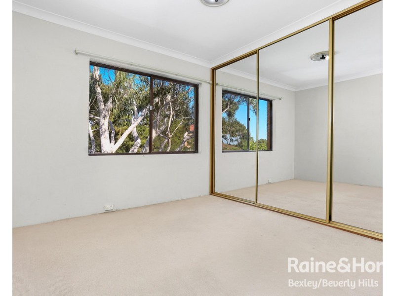14/6-10 Winchester Street, Carlton NSW 2218
