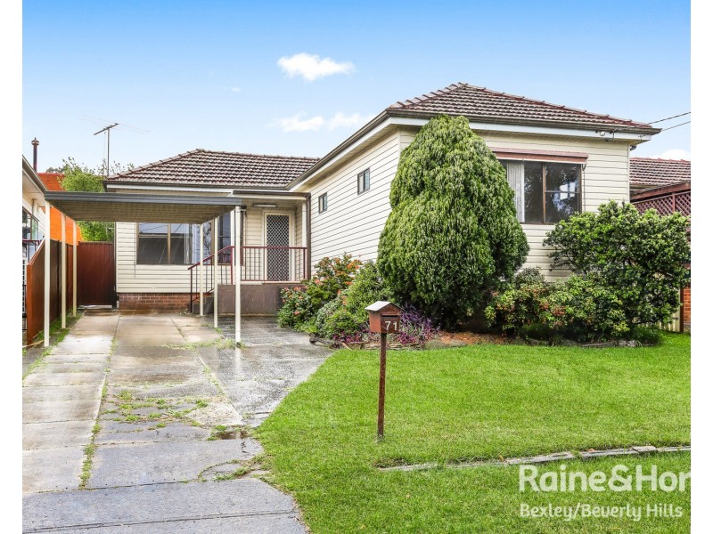 71 Glamis Street, Kingsgrove NSW 2208