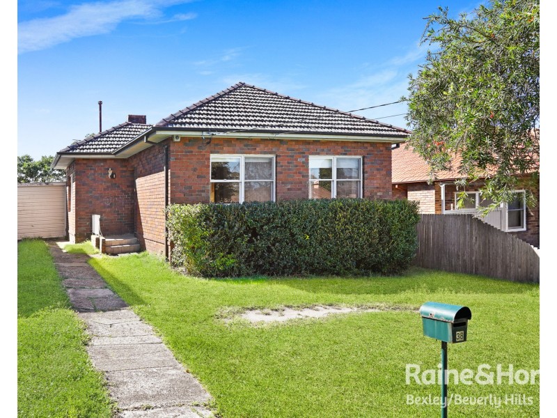38 Simmons Road, Kingsgrove NSW 2208