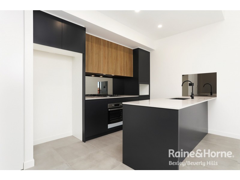 102/1-3 Harrow Road, Bexley NSW 2207