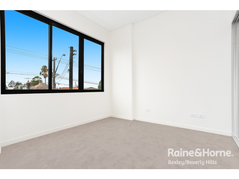 102/1-3 Harrow Road, Bexley NSW 2207