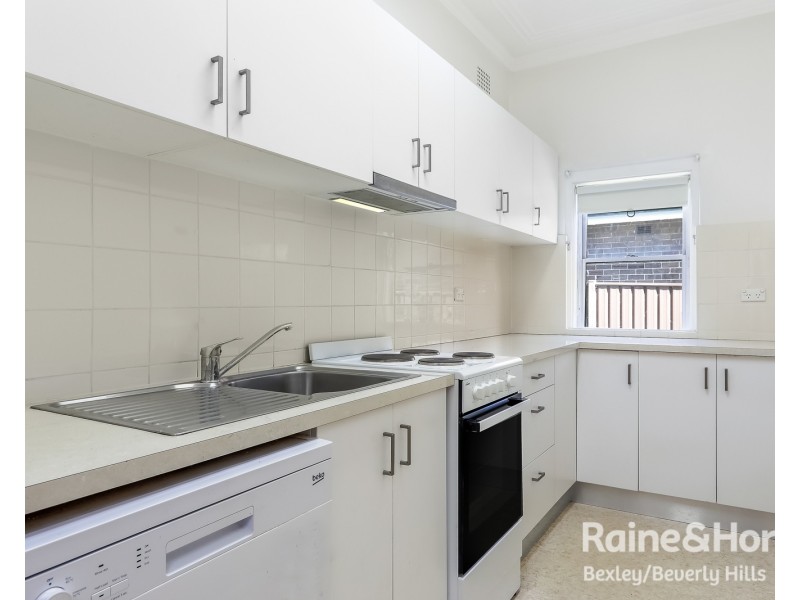 4 Narramore Street, Kingsgrove NSW 2208