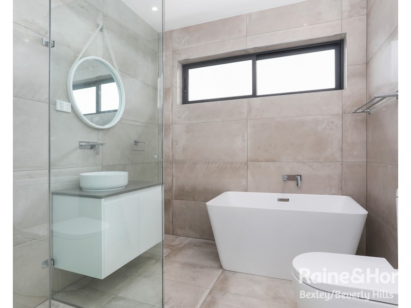 125a Staples Street, Kingsgrove NSW 2208