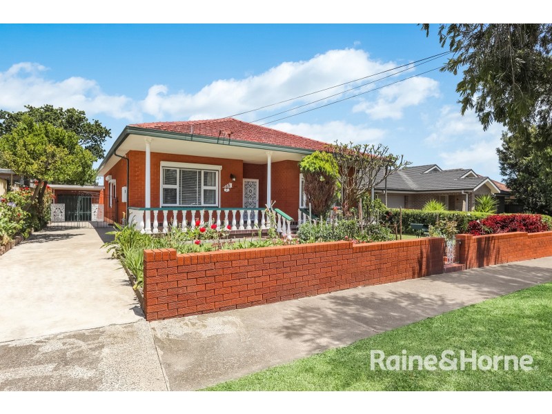 1 Besborough Avenue, Bexley NSW 2207