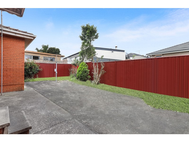3 Enid Avenue, Roselands NSW 2196