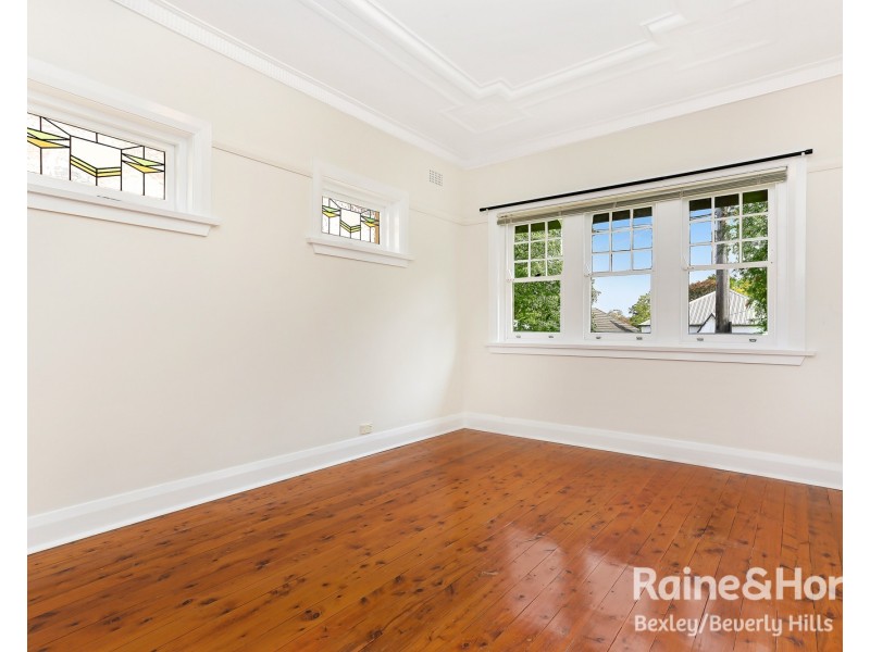 18 Lloyd Street, Bexley NSW 2207