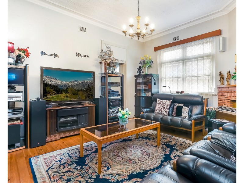 8 Ferrier Street, Rockdale NSW 2216