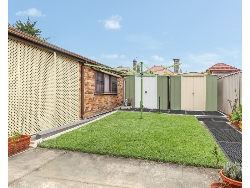 8 Ferrier Street, Rockdale NSW 2216