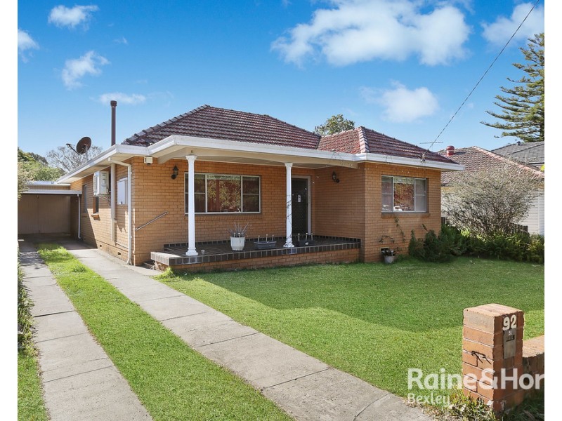 92 Stoddart Street, Roselands NSW 2196