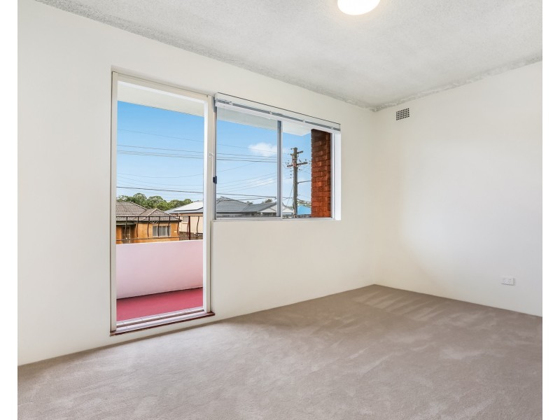 4/15 Thurlow Street, Riverwood NSW 2210
