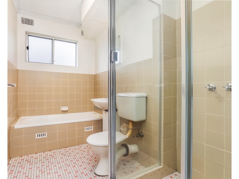 4/15 Thurlow Street, Riverwood NSW 2210