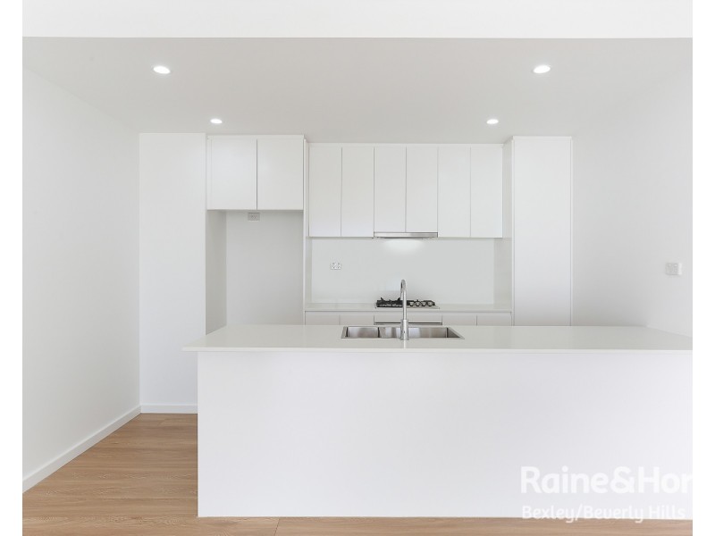 403/2A Cooks Ave, Canterbury NSW 2193