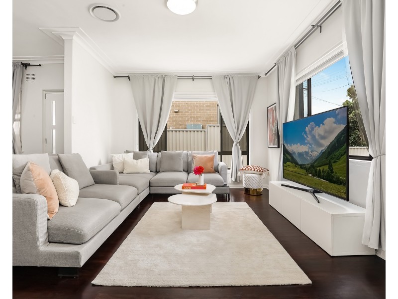 18 Bennett Street, Kingsgrove NSW 2208