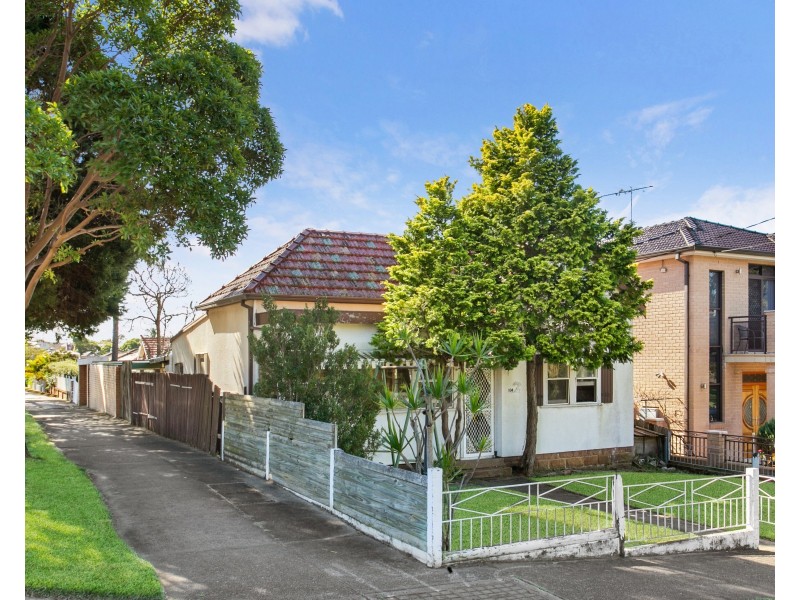 104 Verdun Street, Bexley NSW 2207