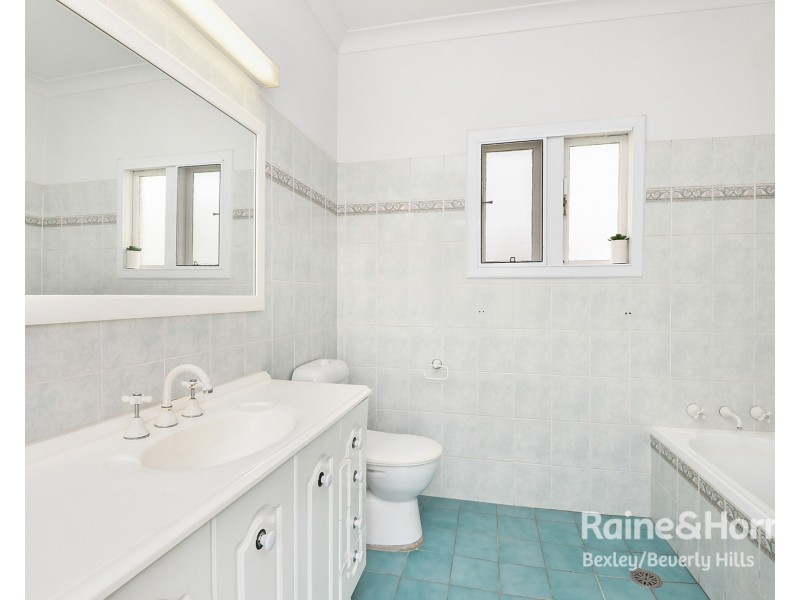 116 Moorefields Road, Kingsgrove NSW 2208