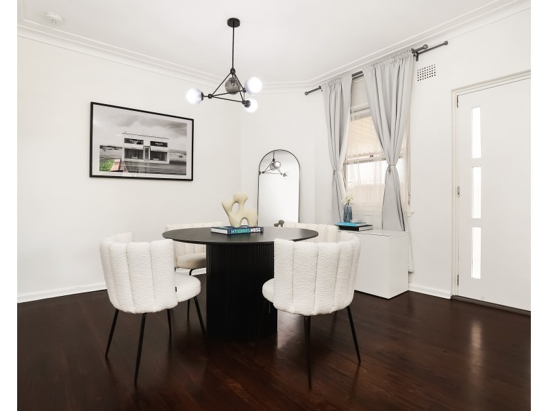 18 Bennett Street, Kingsgrove NSW 2208