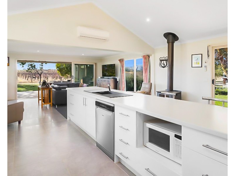 153 Courabyra Road, Tumbarumba NSW 2653