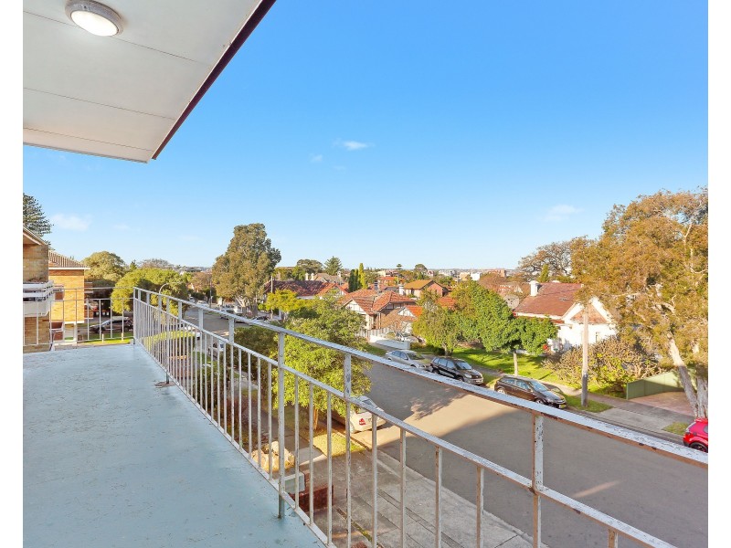 7/4 Monomeeth Street, Bexley NSW 2207