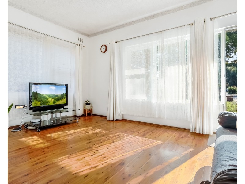 2/71 Wolseley Street, Bexley NSW 2207