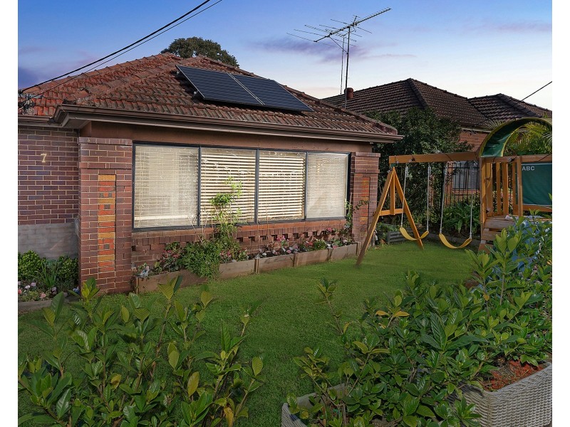 7 Johnston Street, Earlwood NSW 2206